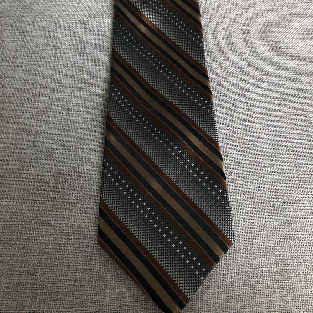 Nicole Miller Mens Silk Tie